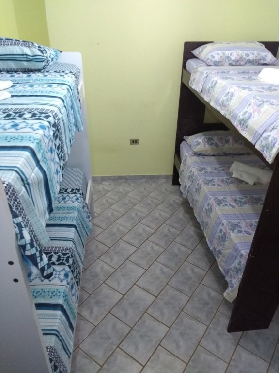 Cama en dormitorio compartido Sueste Hostel
