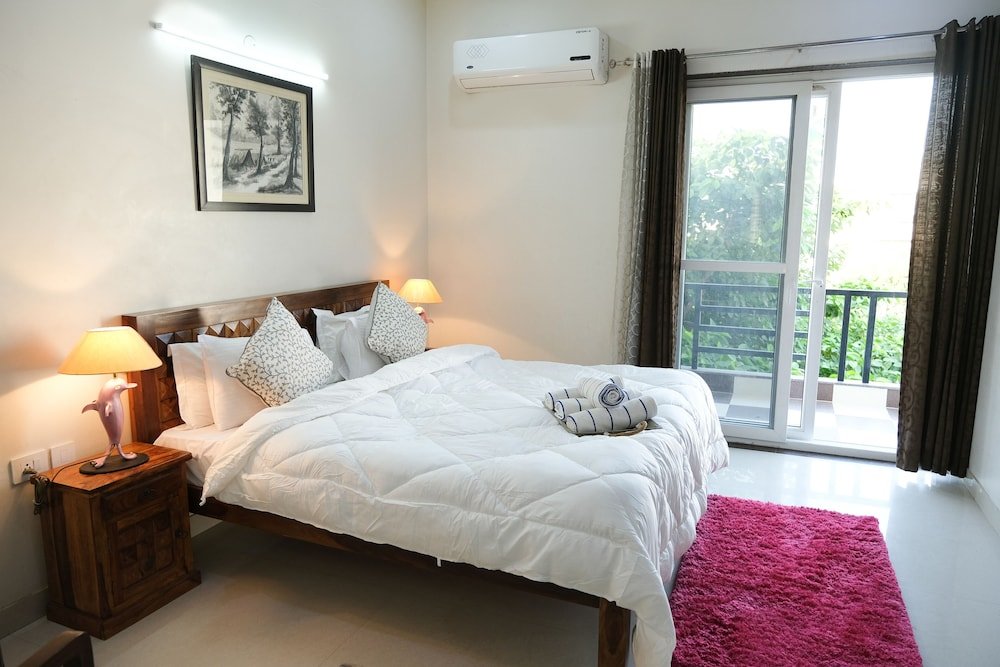Luxus Zimmer Lime Tree Luxury 3Bhk Serviced Apartment