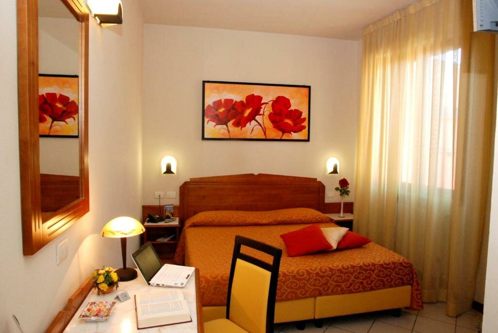 Standard Doppel Zimmer Hotel Marzia