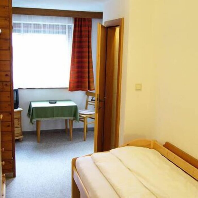 Standard room Hotel Garni Alpenrose