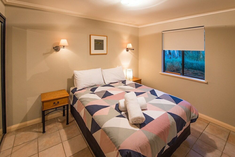 2 Bedrooms Premium Villa Whalers Cove Villas