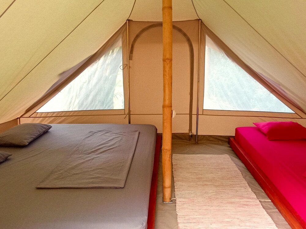 Zelt mit Gartenblick Hostel & Camping Alouatta