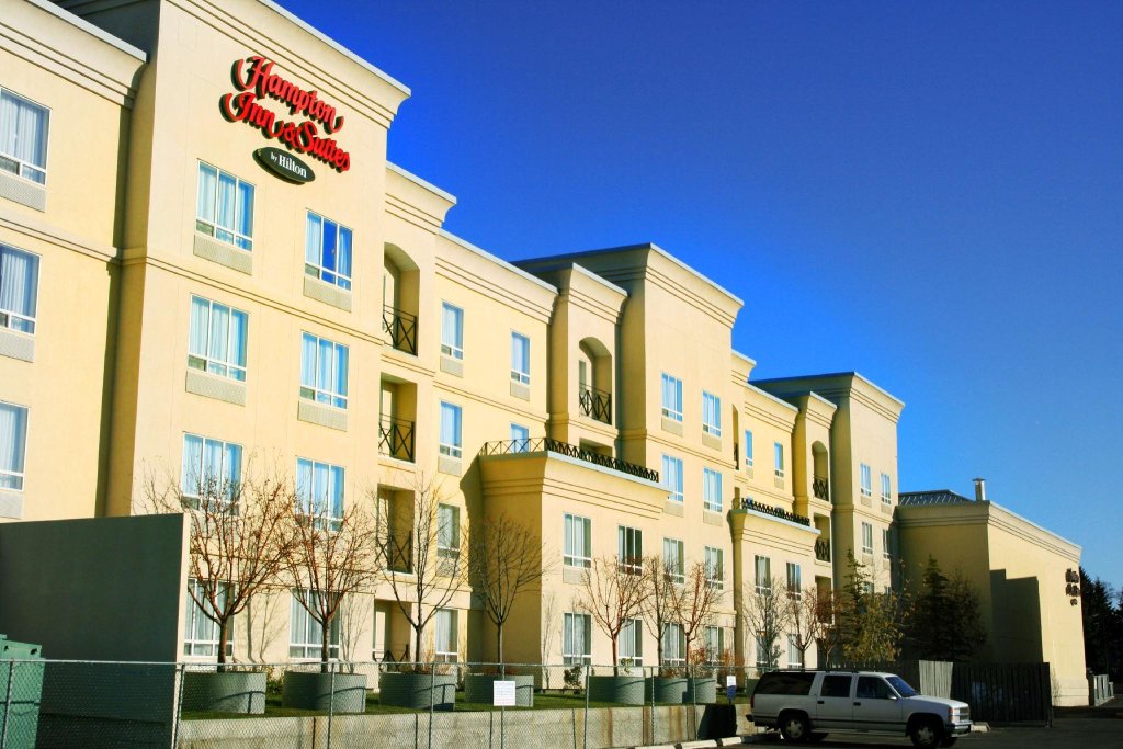 Номер Standard Hampton Inn & Suites by Hilton Calgary University NW