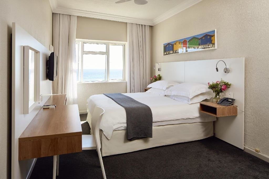 Apartamento 1 dormitorio con vista al mar First Group Riviera Suites