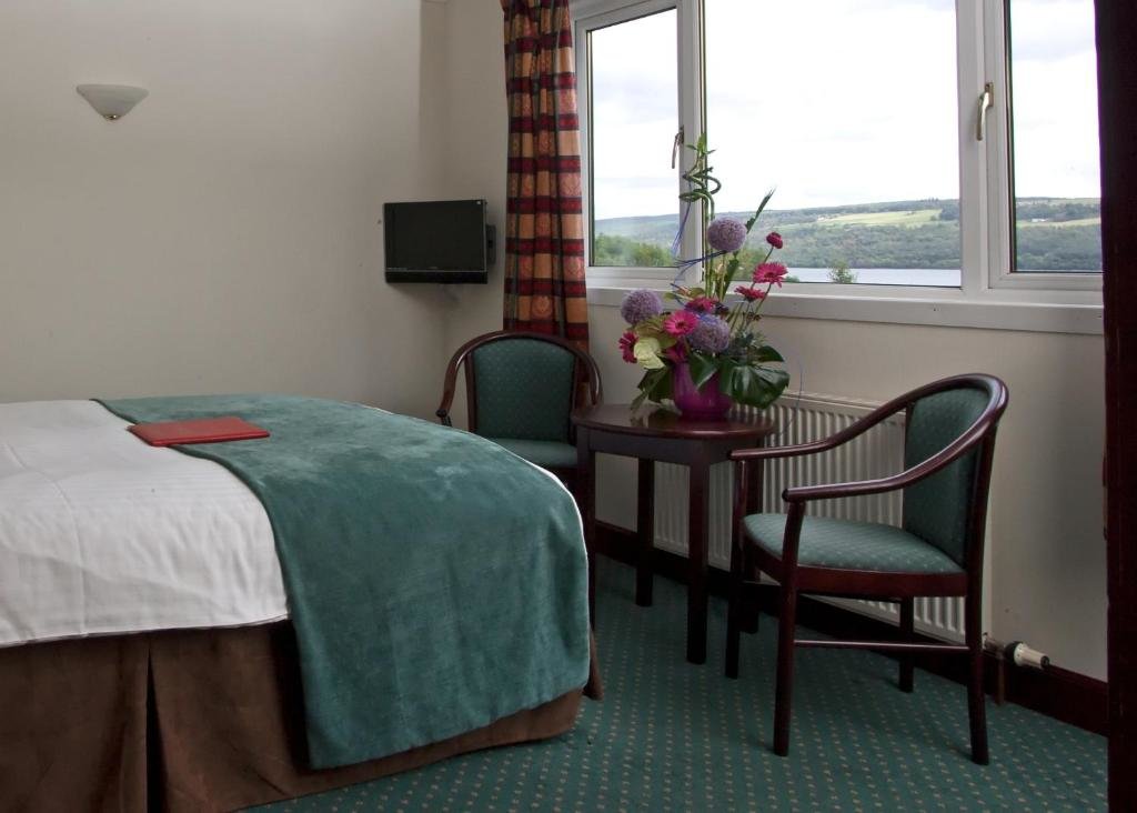 Camera doppia Standard con vista sul lago Loch Ness Clansman Hotel