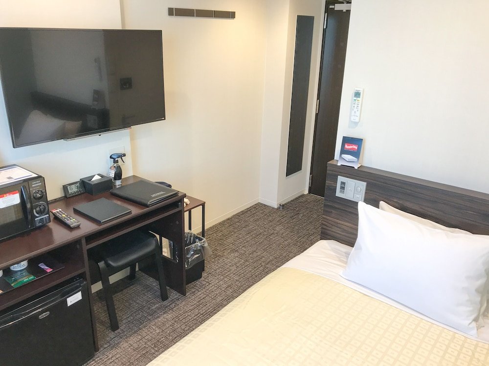 Номер Standard HOTEL LiVEMAX Hiroshima Funairimachi Riverside