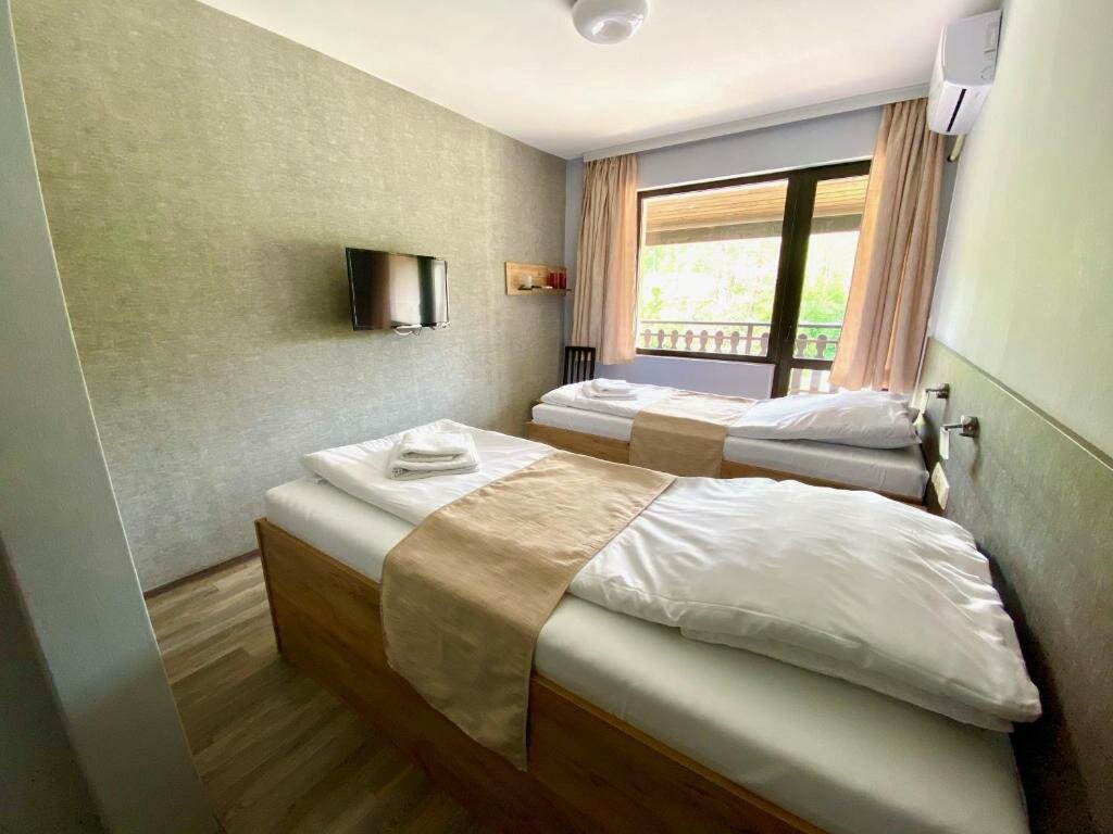 Standard Double room with balcony Tryavna Lake Hotel & SPA