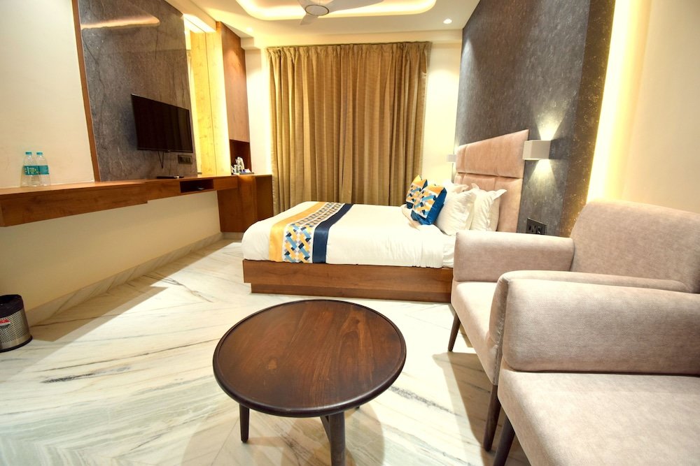 Luxury room The Sky Imperial Hotel Sugam
