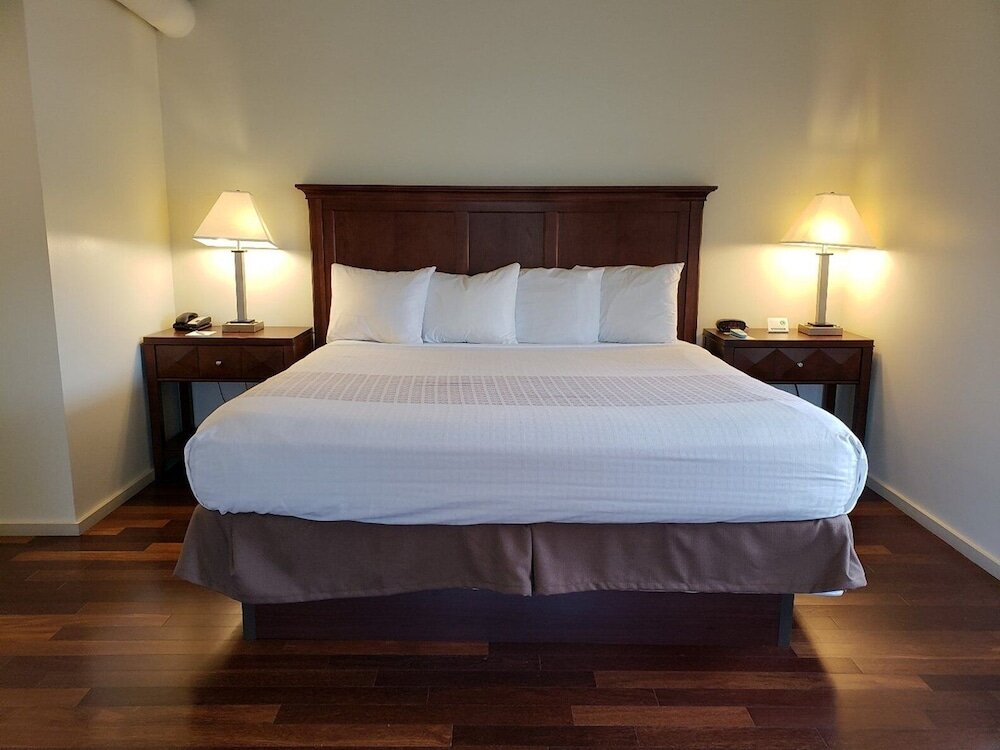 Suite 1 camera da letto Grand Eastonian Hotel & Suites Easton