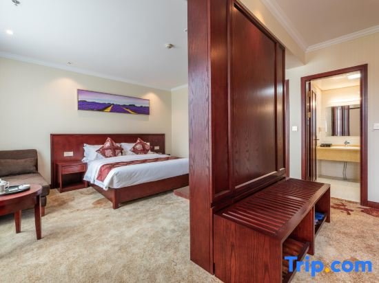 Business Suite Qingtai Hotel