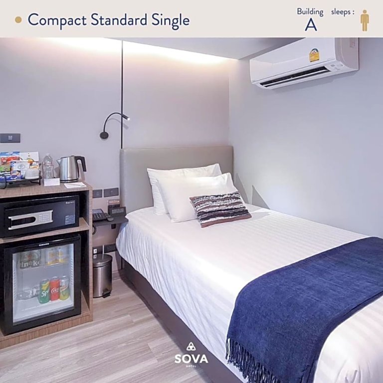 Standard Single room SOVA Hotel Bangkok