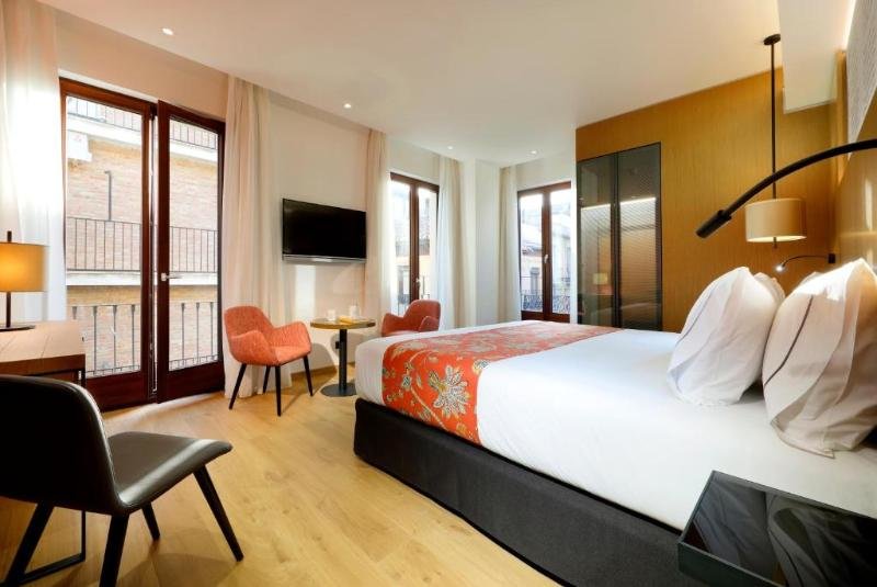 Deluxe Doppel Zimmer mit Blick Áurea Catedral by Eurostars Hotel Company