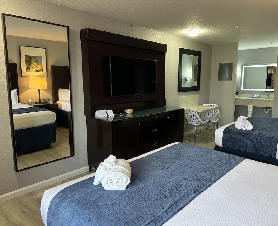 Habitación cuádruple Estándar Lantern Inn & Suites - Sarasota