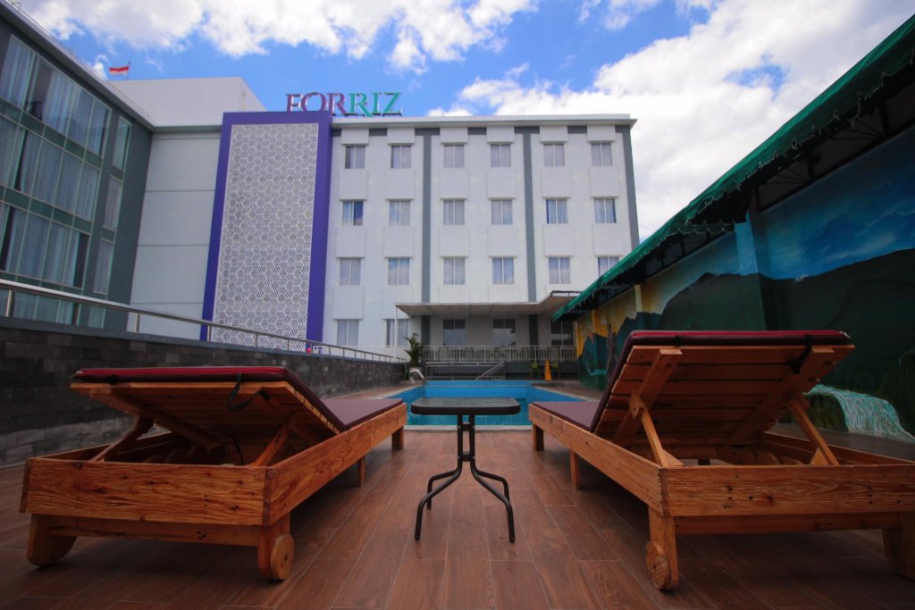 Номер Superior Forriz Hotel Yogyakarta
