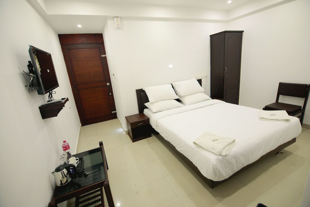 Deluxe Double room with view SS Beach Resort