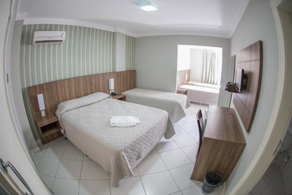 Luxury Quadruple room Hotel Contessi