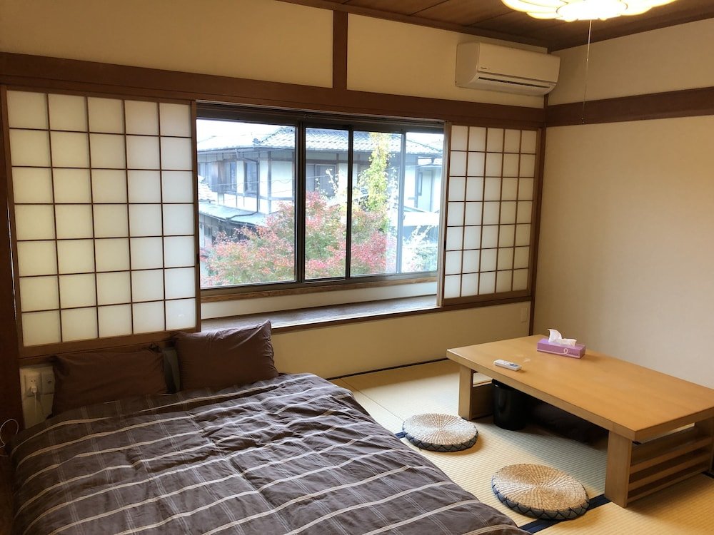 Standard Vierer Zimmer Kinkaku Ryokan