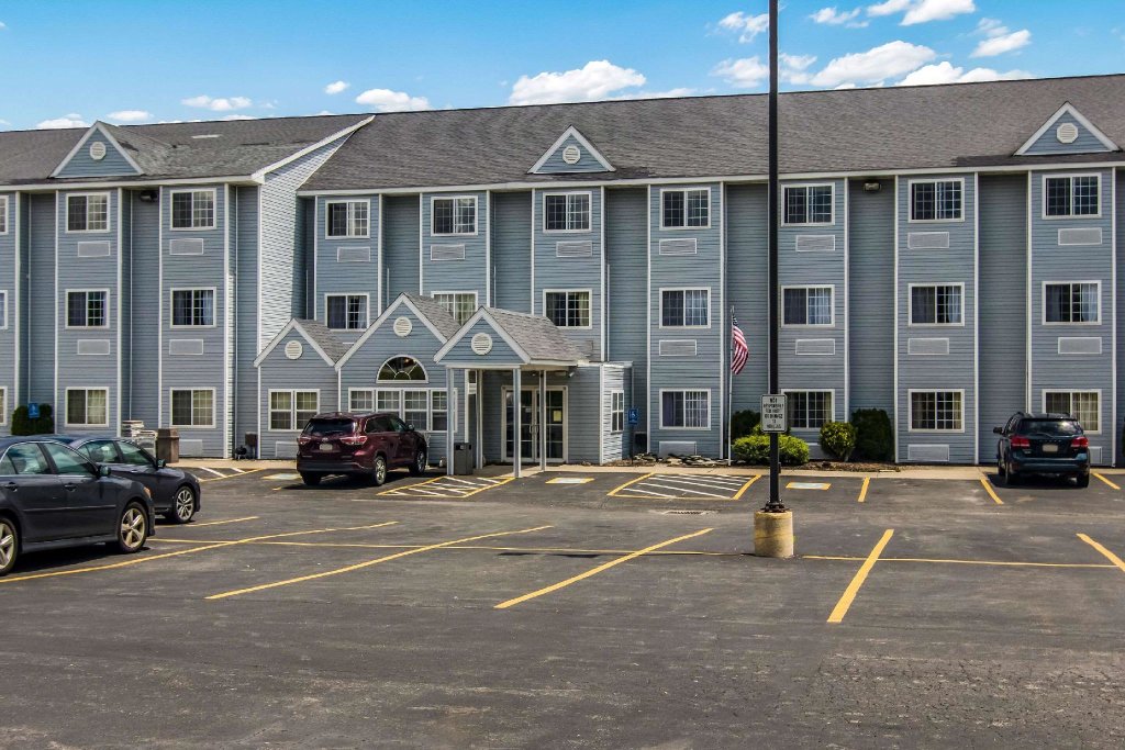 Suite Quality Inn & Suites Grove City-Outlet Mall