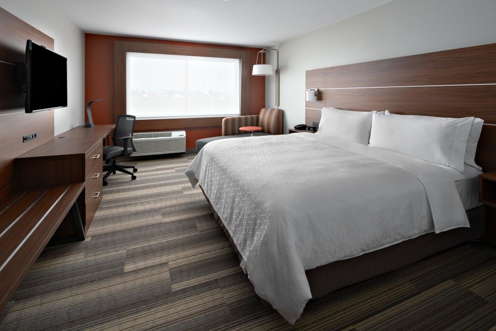 Standard Zimmer Holiday Inn Express & Suites Elkhorn - Lake Geneva Area, an IHG Hotel
