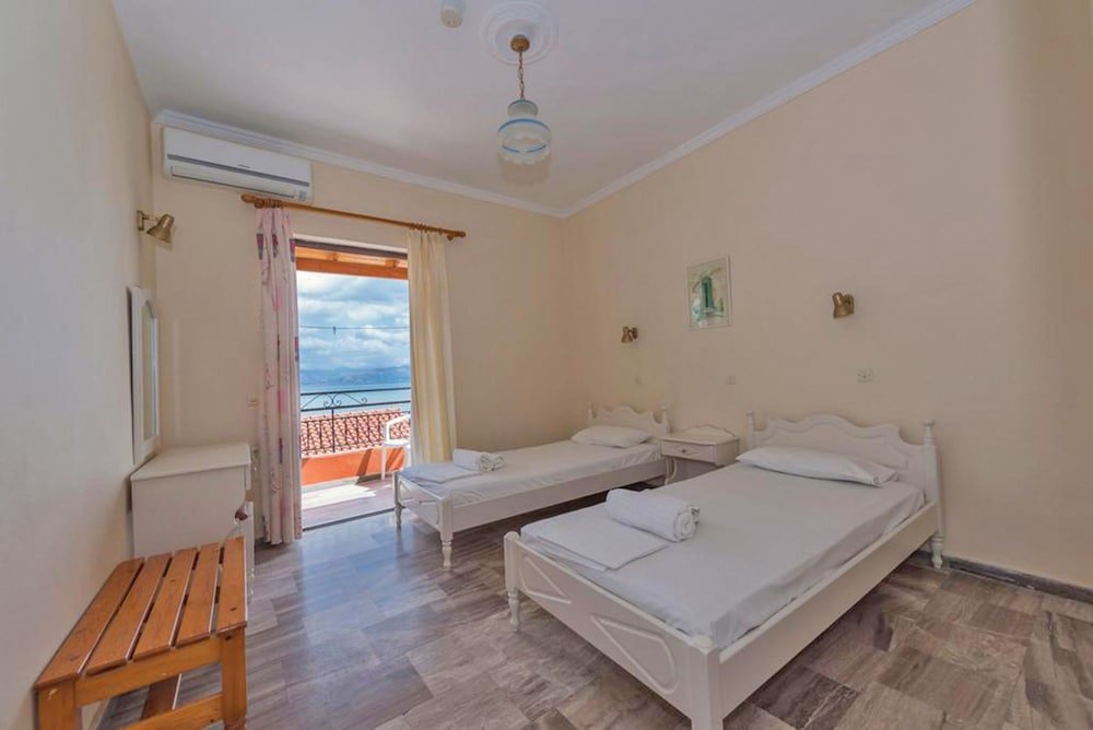2 Bedrooms Apartment with balcony Seafront Apartments