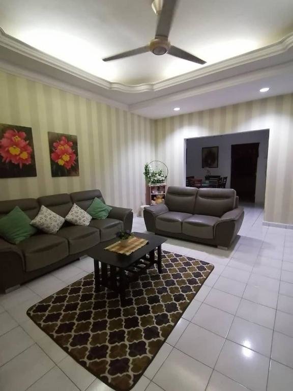 Hütte Orked Aeridina Homestay Puchong