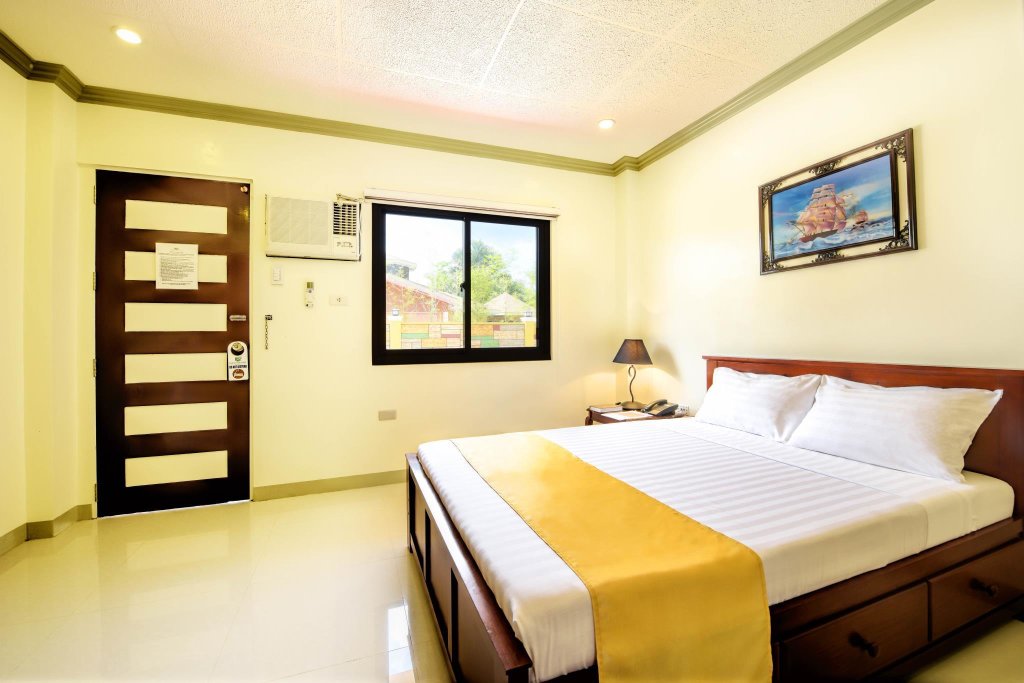 Junior Suite Kabaleyan Cove Resort