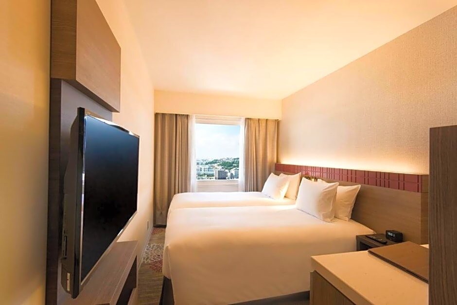 Номер Economy DoubleTree by Hilton Hotel Naha Shuri Castle