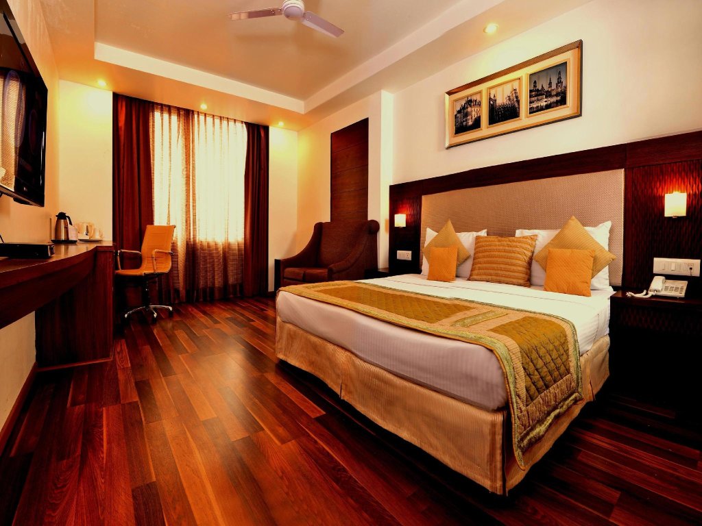 Номер Deluxe Hotel Le Roi Near New Delhi Railway Station