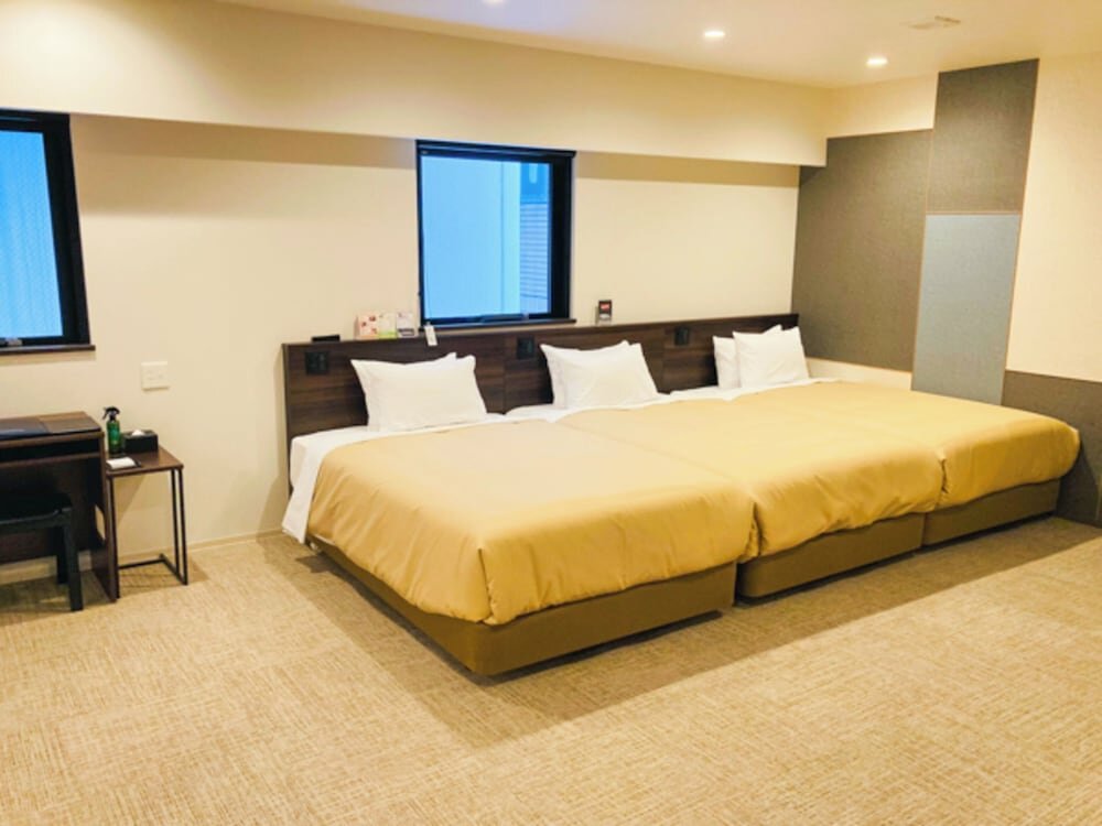 Habitación triple Estándar HOTEL LiVEMAX PREMIUM Sapporo-odorikouen