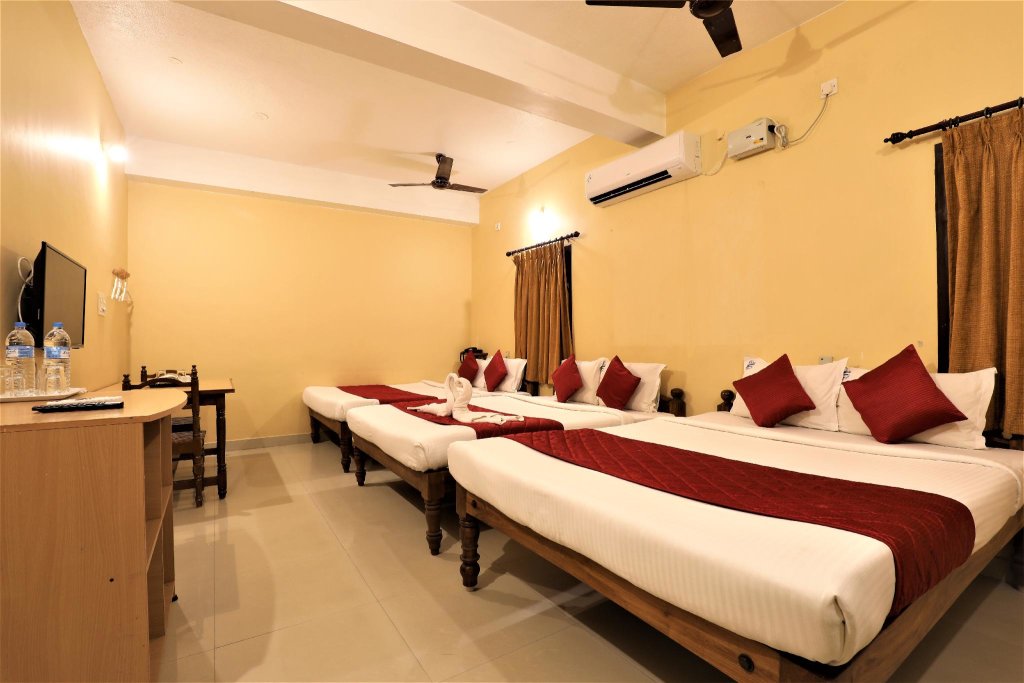 Suite Hotel Castle Manor - Auroville Beach