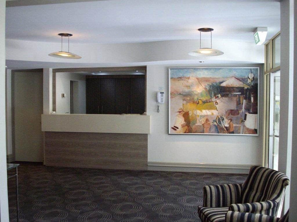 Camera Superior Airport International Motel Brisbane