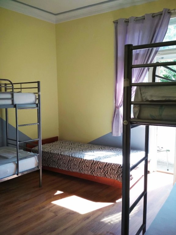 Cama en dormitorio compartido Hostel Compass Burgas
