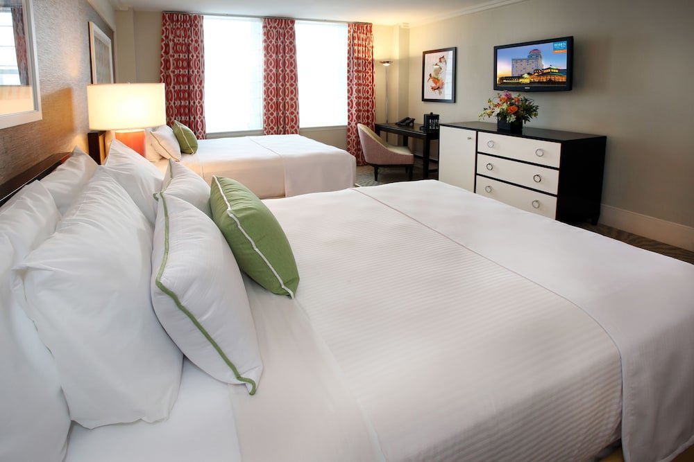 Четырёхместный номер Deluxe Resorts Casino Hotel Atlantic City