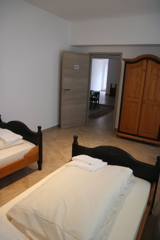 Кровать в общем номере Bed Budget City Center Hannover - Hostel