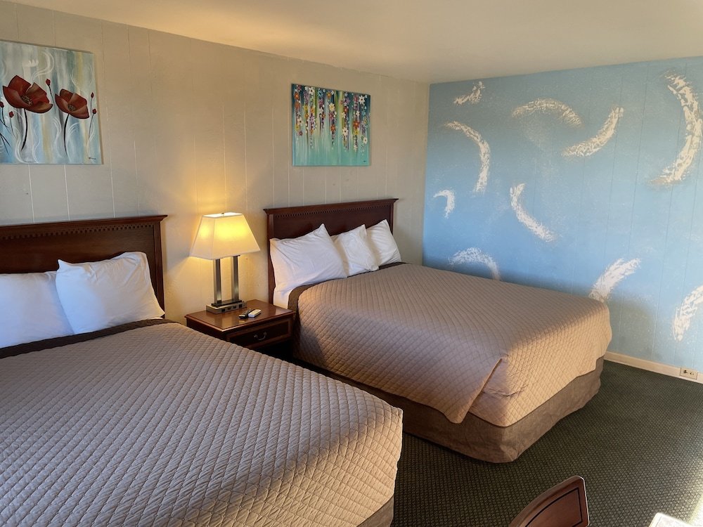 Standard Vierer Zimmer mit Balkon Motel Oasis
