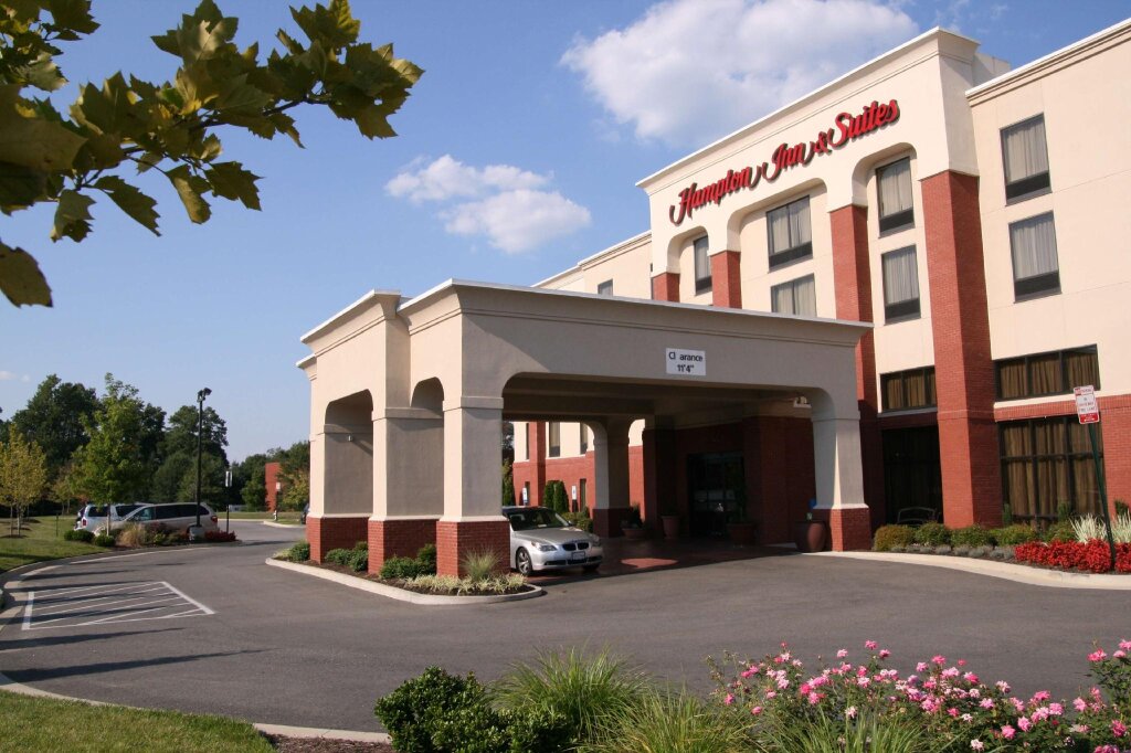 Кровать в общем номере Hampton Inn & Suites Richmond/Virginia Center