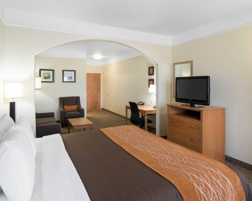 Suite 1 camera da letto Comfort Inn and Suites Odessa