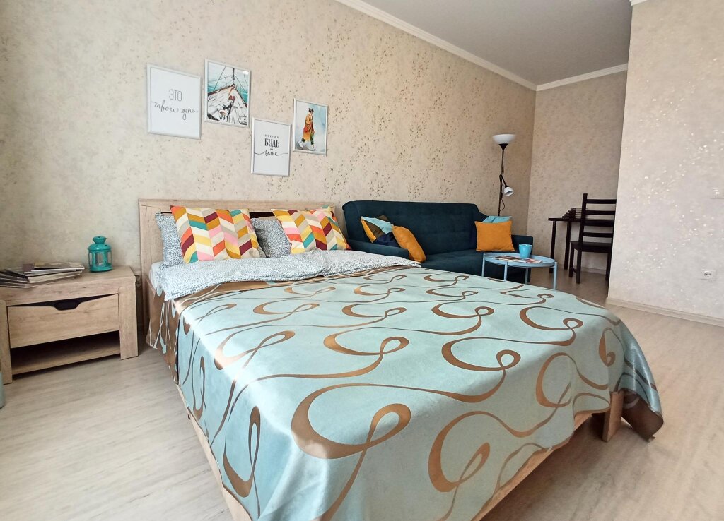 Apartamento Superior Na nedelku on Geroyev-Razvedchikov Apartment