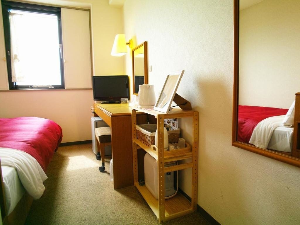 Bed in Dorm (female dorm) Tourist Hotel Hitachi