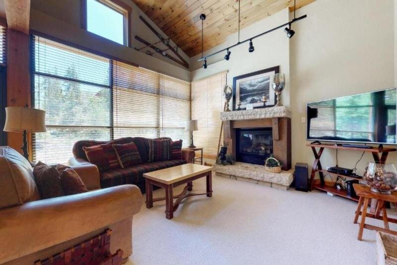 Camera Standard Keystone Ski Tip Town Homes 3 Bedroom Town House, Private Garage on Shuttle Route