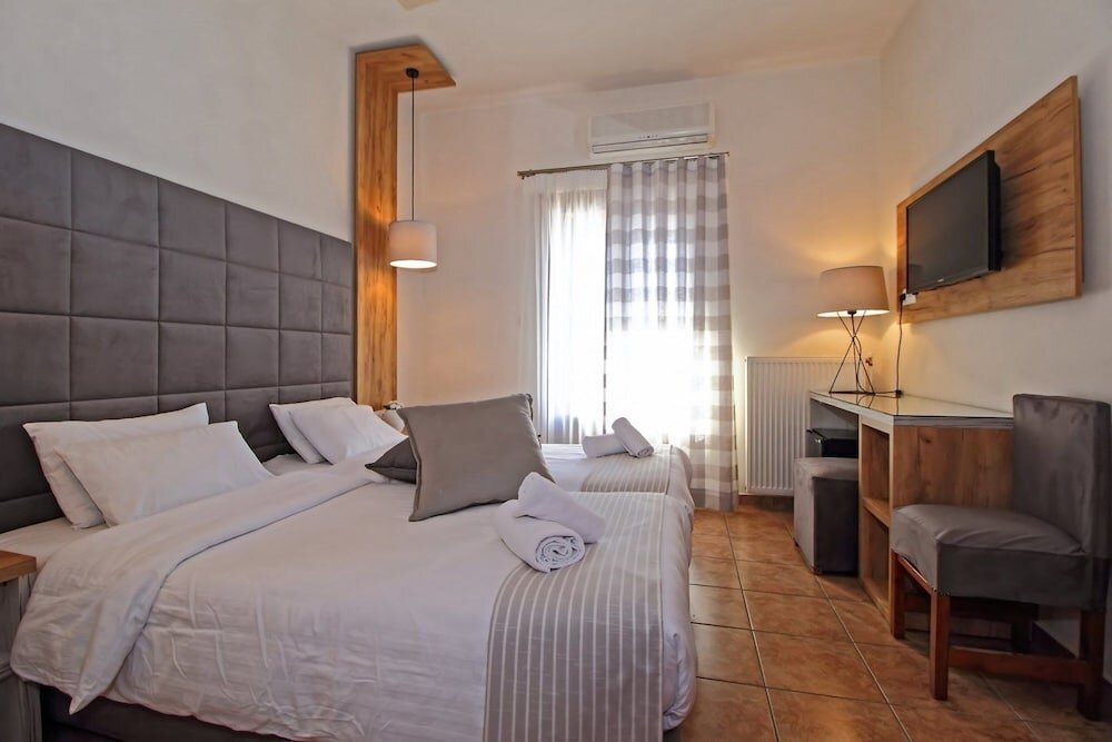 Standard Doppel Zimmer mit Balkon Arion Hotel