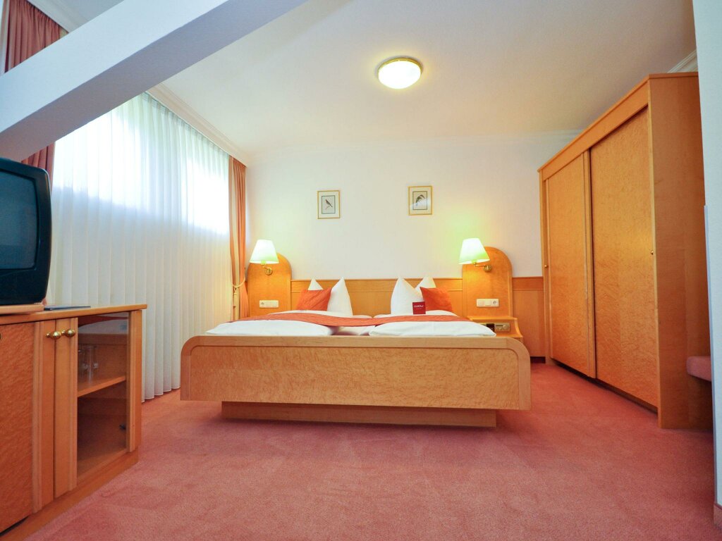 Standard Doppel Zimmer Hotel Quellenhof