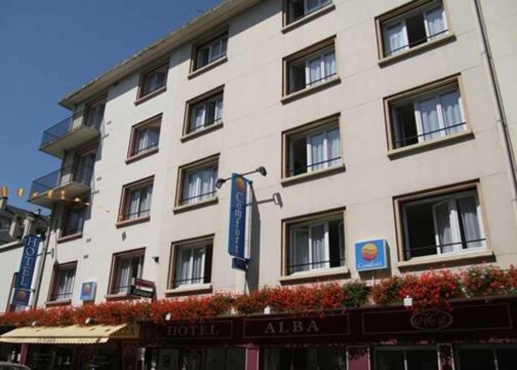 Standard triple chambre Comfort Hotel Rouen Alba