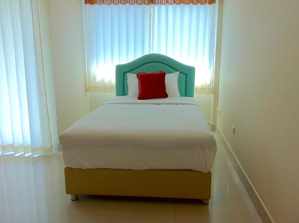 Deluxe Single room with balcony and with view Poi De Ping