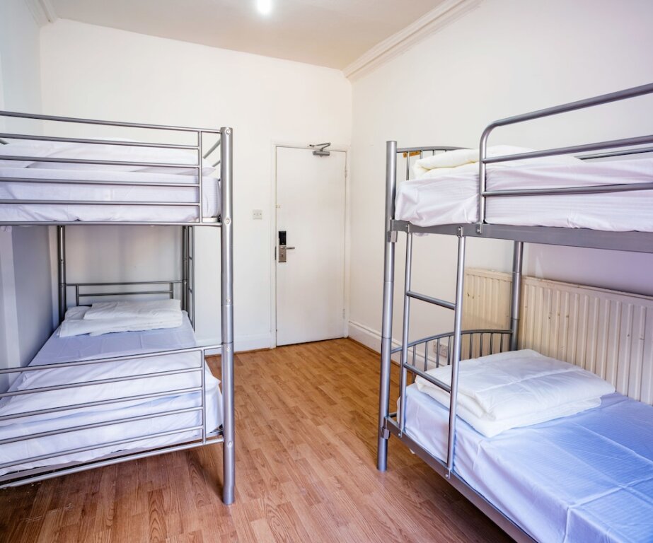 Кровать в общем номере Mile End Beds - Hostel