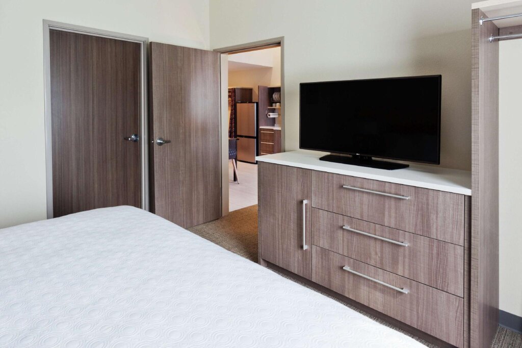 Двухместный люкс c 1 комнатой Home2 Suites By Hilton Birmingham Colonnade