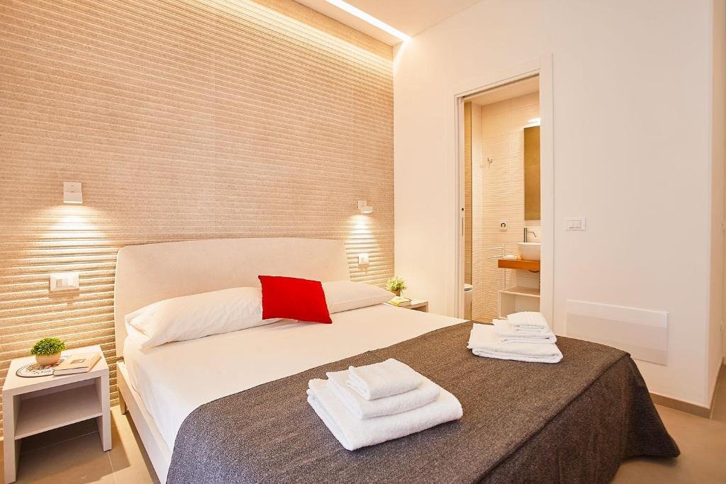 Standard double chambre avec balcon Porta del Golfo Apartments & Suites