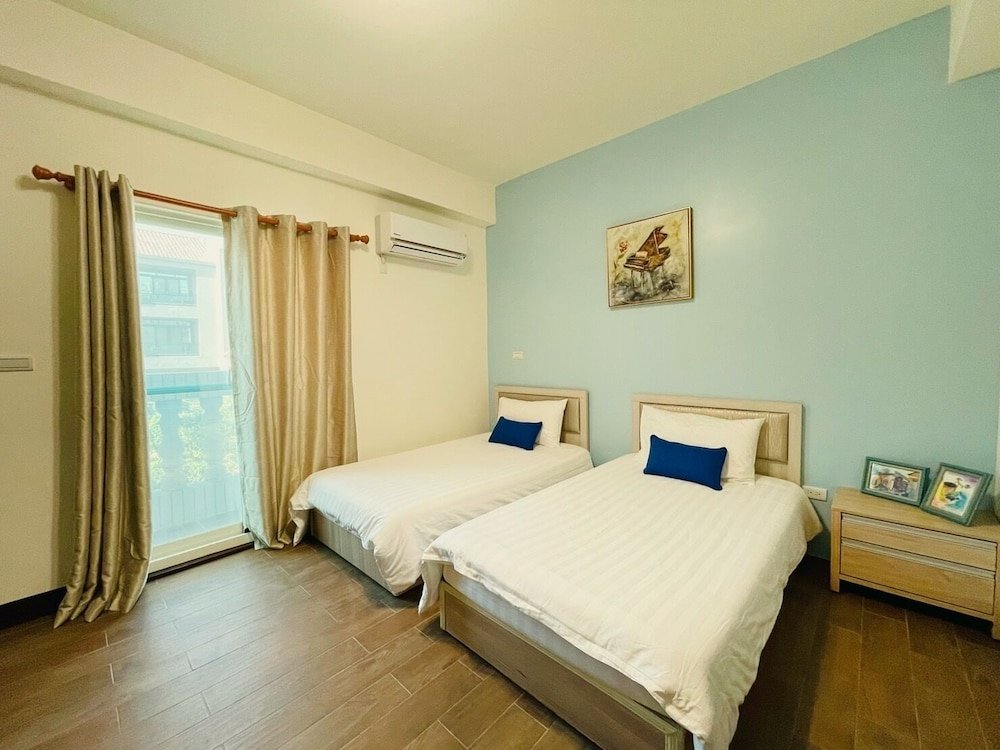 Business Double room New Time Hostel