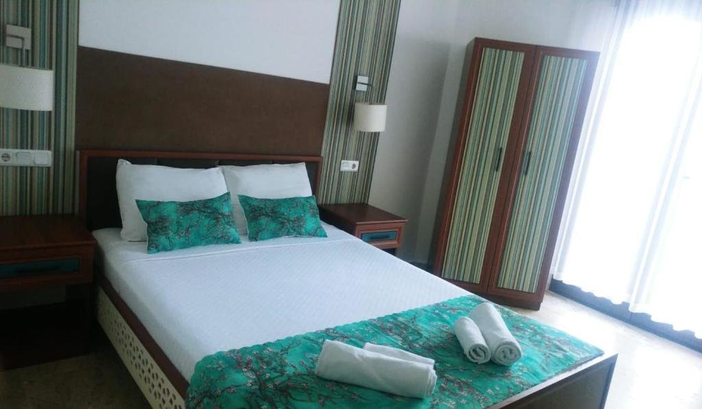Standard Double room with pool view Nehir Dalyan Boutique Otel