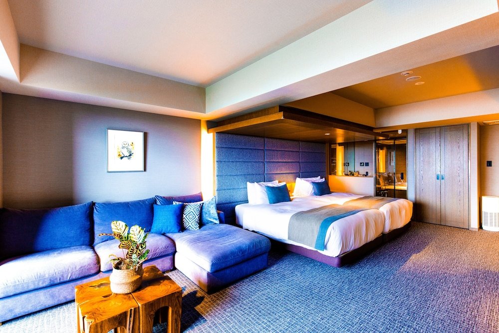 Двухместный полулюкс с балконом Glamday Style Okinawa Yomitan Hotel & Resort